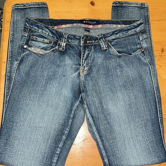 Rocawear Skinny Embellished Pockets Jeans 9 - Picture 3 of 9